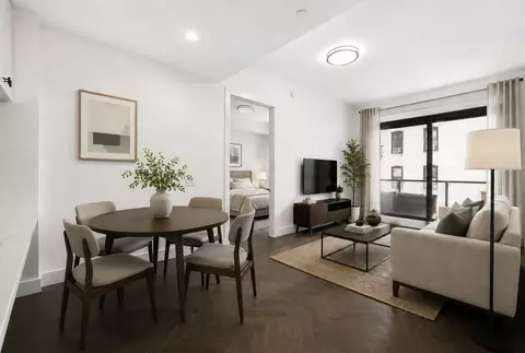 11-12 44th Dr #3C, New York City, NY 11101