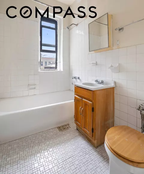 185 E 163rd St #E1, New York City, NY 10451 photo 6