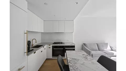 185 Grand St #4C, New York, NY 10013