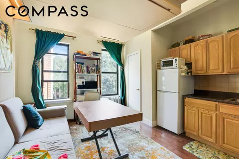 424 E 115th St #4A, New York, NY 10029