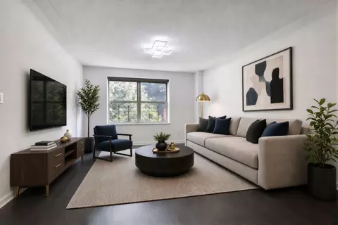 736 W 187th St #302, New York, NY 10033