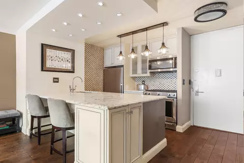 280 Park Ave S #8D, New York, NY 10010