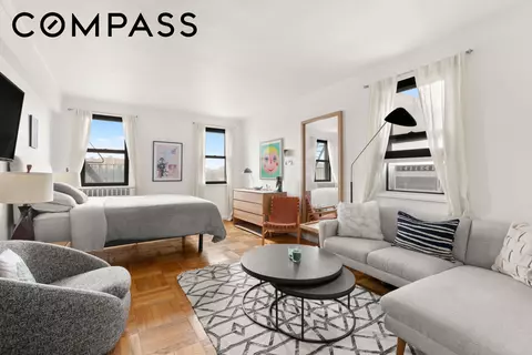 90 Park Ter E #5B, New York, NY 10034