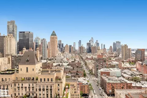 353 W 57th St #FLOOR 24/25, New York, NY 10019