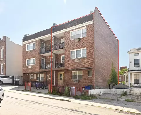 25-40 14th Pl, New York City, NY 11102