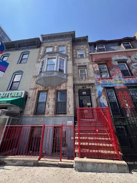 48 4th Ave, Brooklyn, NY 11217