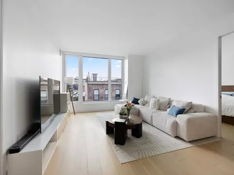 171 N 1st St #5H, Brooklyn, NY 11211