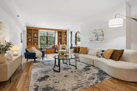 130 Barrow St #312, New York, NY 10014