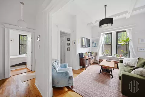 467 Pacific St #4, Brooklyn, NY 11217