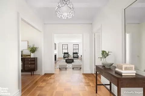 142 E 71st St #4A, New York, NY 10021