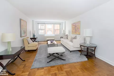 55 E 87th St #4M, New York, NY 10128