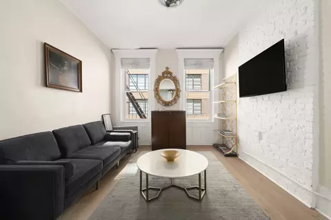 71 Sullivan St #5A, New York, NY 10012