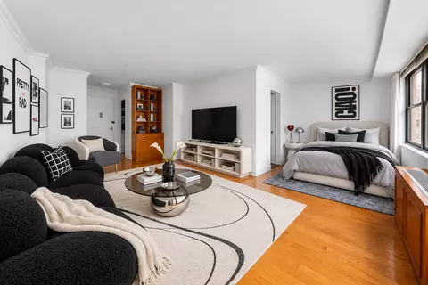 225 E 36th St #9D, New York, NY 10016