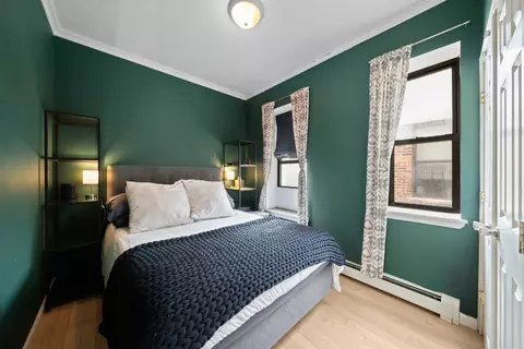 220 W 111th St #6A, New York, NY 10026