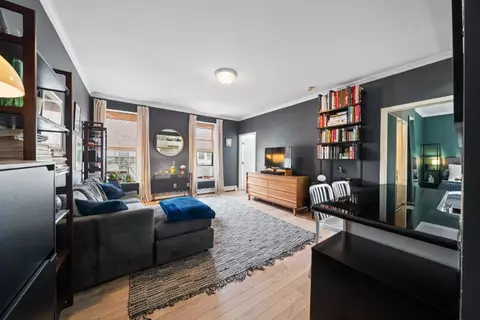 220 W 111th St #6A, New York, NY 10026