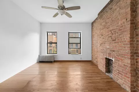 212 E 88th St #5B, New York, NY 10128