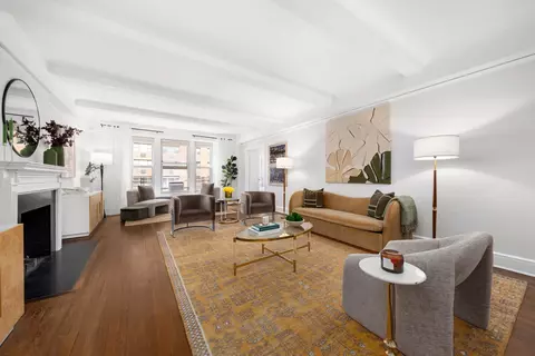 320 E 72nd St #6A, New York, NY 10021