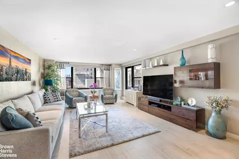 301 E 64th St #PHA, New York, NY 10065