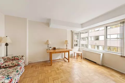 136 E 56th St #12B, New York, NY 10022