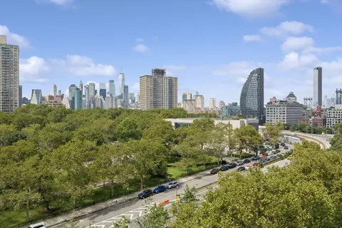 215 Adams St #10B, Brooklyn, NY 11201