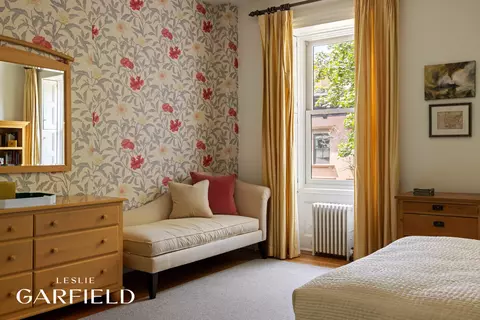 Bedroom - 75 Willow St, Brooklyn, NY 11201 photo 2 of 2