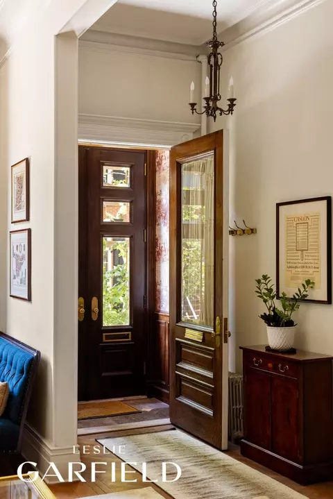 Entry Way - 75 Willow St, Brooklyn, NY 11201 photo 1 of 2