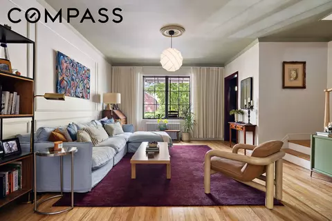39-45 A 49th St, New York City, NY 11377