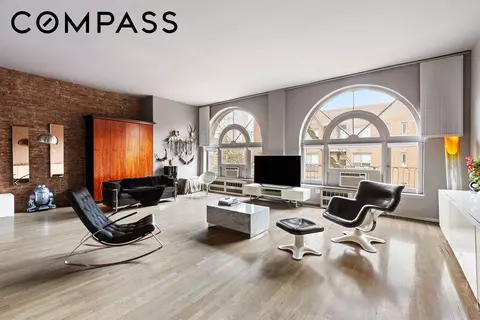 100 W 15th St #4BC, New York, NY 10011