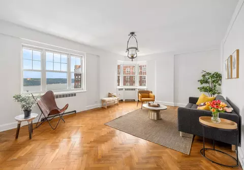 160 Cabrini Blvd #127, New York, NY 10033