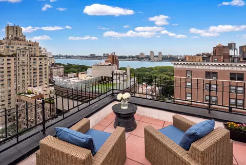 440 W End Ave #17B, New York, NY 10024
