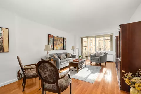 515 E 79th St #4E, New York, NY 10075