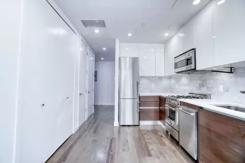 11-35 45th Ave #3H, Long Island City, NY 11101