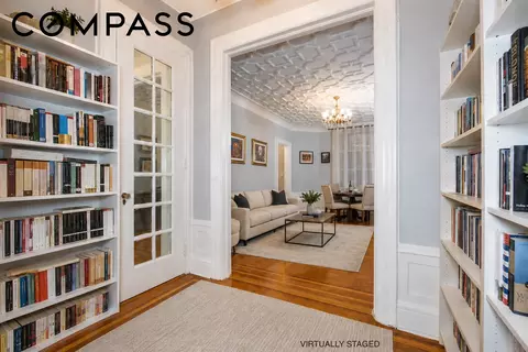 200 W 54th St #9C, New York, NY 10019