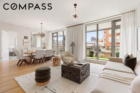 124 W 23rd St #10B, New York, NY 10011