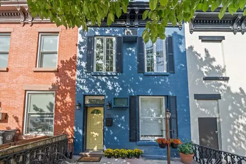 95 2nd St, Brooklyn, NY 11231
