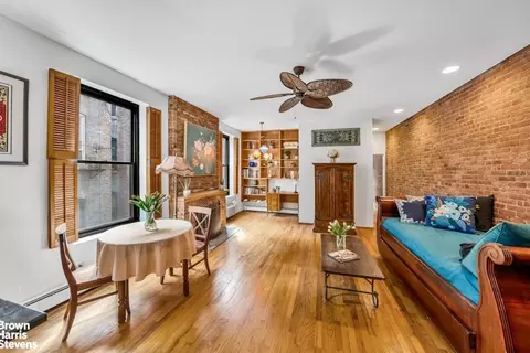 202 W 92nd St #4R, New York, NY 10025