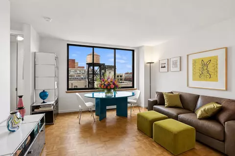 250 W 89th St #PH3A, New York, NY 10024