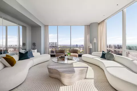 157 W 57th St #50C, New York, NY 10019