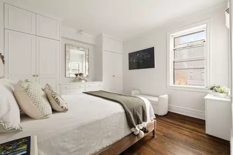 132 E 19th St #6FRONT, New York, NY 10003