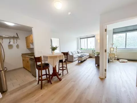 250 E 30th St #5A, New York, NY 10016