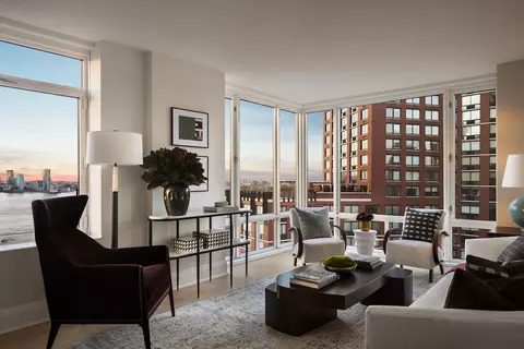 210 Warren St #22B, New York, NY 10282