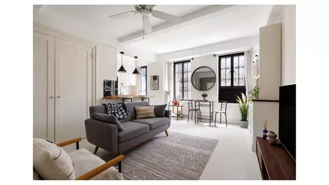 201 W 16th St #6D, New York, NY 10011