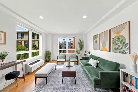 139 Skillman Ave #3A, Brooklyn, NY 11211