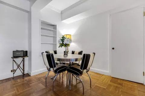 220 Madison Ave #12L, New York, NY 10016