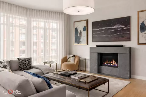 555 W 22nd St #7AW, New York, NY 10011