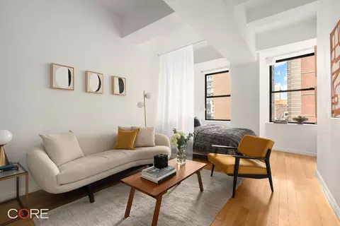 99 John St #902, New York, NY 10038
