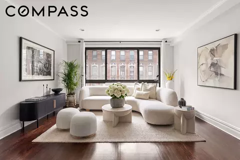 203 W 90th St #PHD, New York, NY 10024