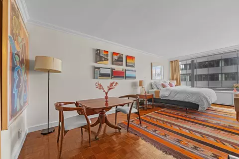 117 E 57th St #32F, New York, NY 10022
