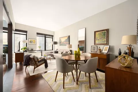40 Broad St #22F, New York, NY 10004