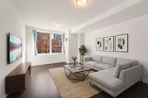 306 Gold St #8E, Brooklyn, NY 11201